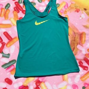 Nike PRO Dri-Fit tank top medium